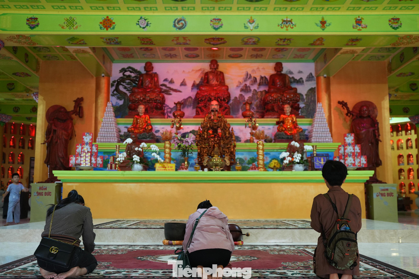 Sau khi được trùng tu, xây dựng và mở lại sau dịch COVID-19, chùa Khai Nguyên được rất đông các phật tử, nhân dân trên cả nước tới chiêm bái.