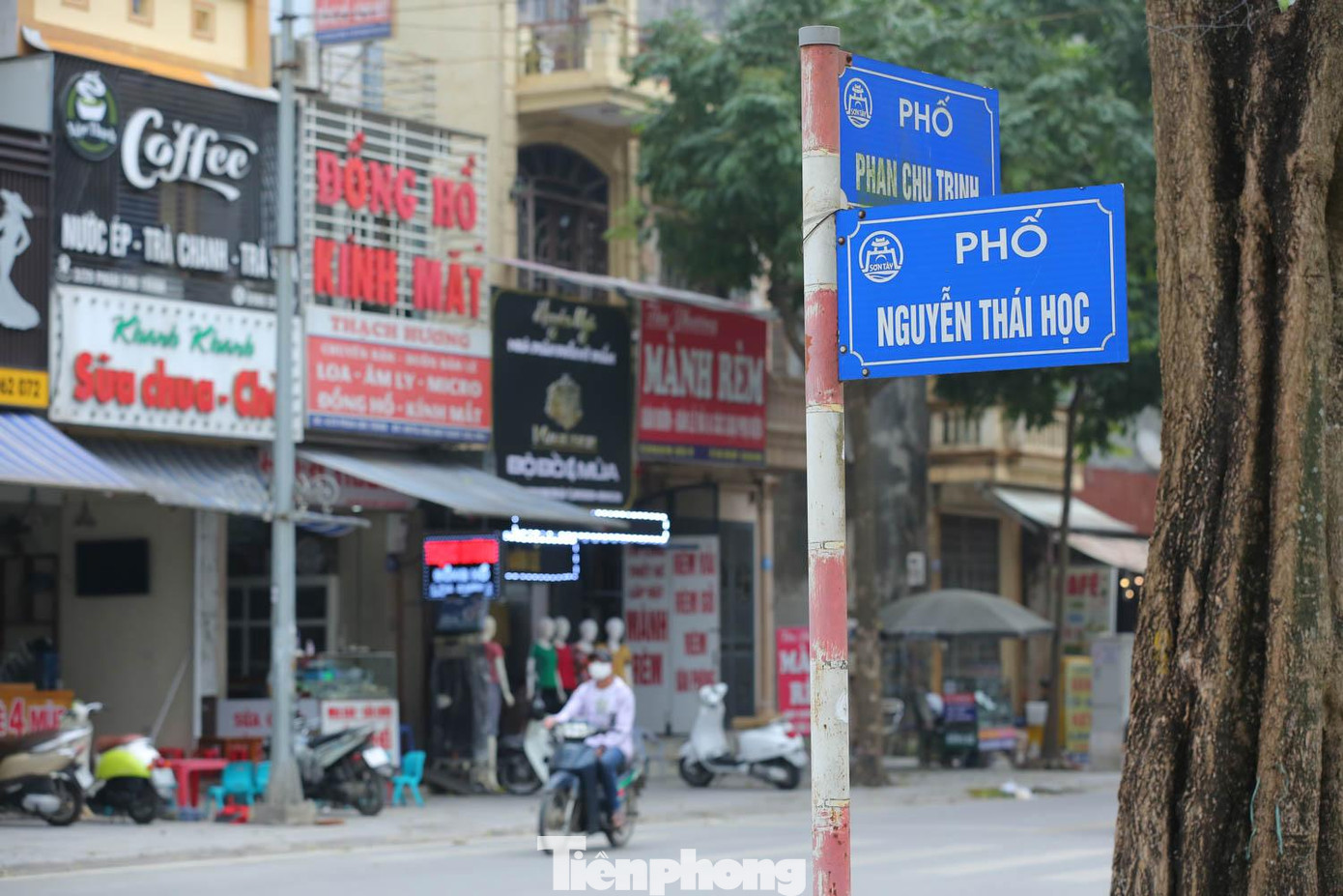 Dự kiến tuyến phố đi bộ thí điểm có tổng chiều dài 820m, tổng diện tích sử dụng 34.550m2, kéo dài từ cổng cũ trụ sở UBND thị xã (phố Phó Đức Chính) đến cầu Cửa Tiền (ngã 3 Quang Trung - Nguyễn Thái Học). Dự kiến tuyến phố đi bộ thí điểm có tổng chiều dài 820m, tổng diện tích sử dụng 34.550m2, kéo dài từ cổng cũ trụ sở UBND thị xã (phố Phó Đức Chính) đến cầu Cửa Tiền (ngã 3 Quang Trung - Nguyễn Thái Học).