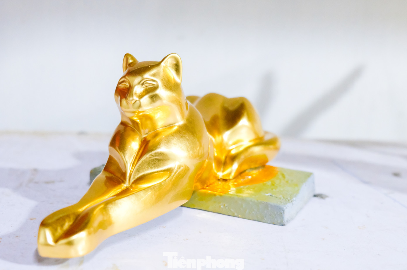 Các tác phẩm nghệ thuật này đều có dáng vẻ thư giãn đầy hưởng thụ thể hiện sự sung túc, vượng khí, mong muốn một năm mới bình an, sung túc.