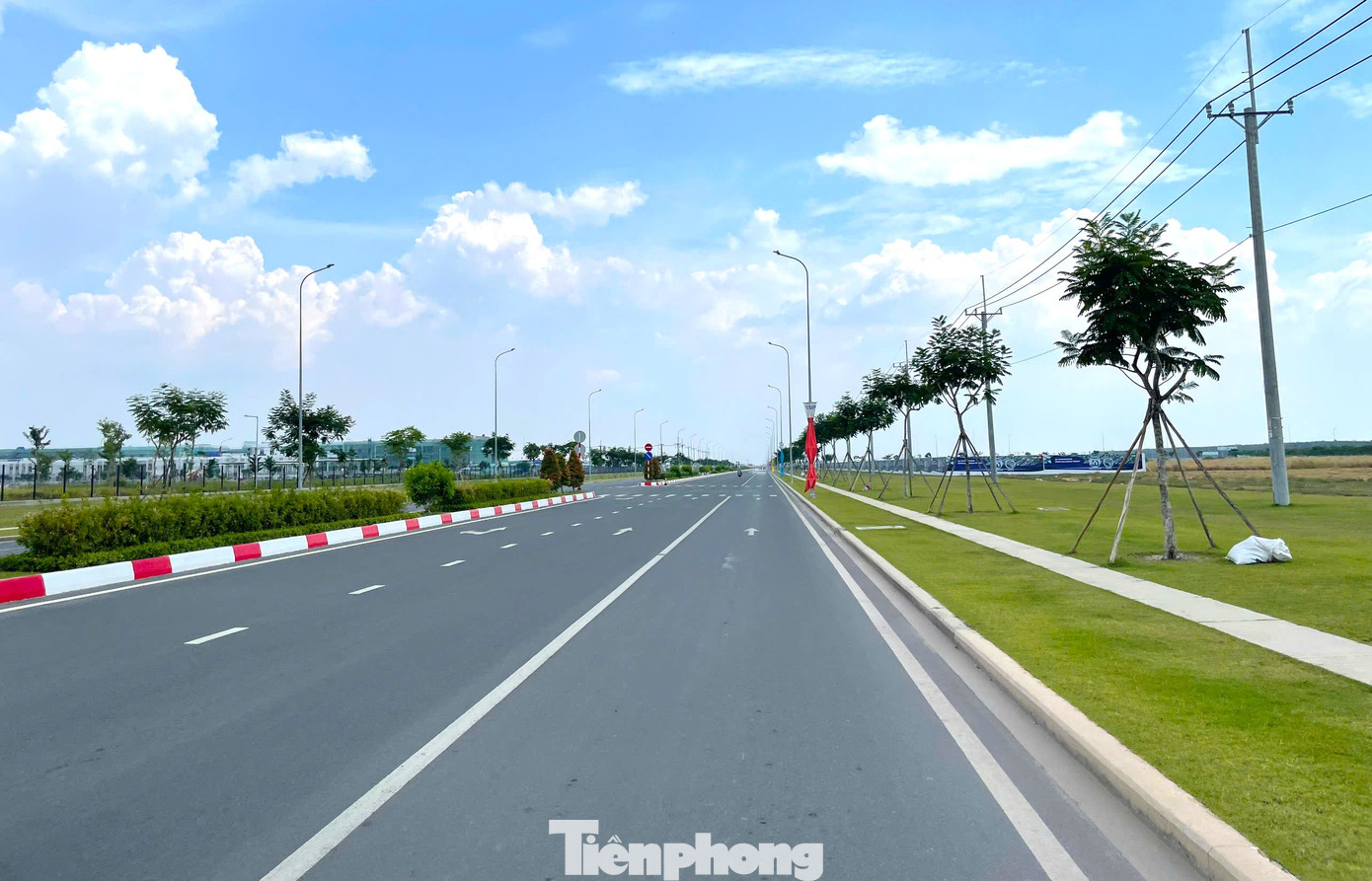 KCN này được tỉnh Bình Dương xác định là khu công nghiệp thế hệ thứ 3, ưu tiên các loại hình công nghiệp công nghệ cao, phát triển kinh tế xanh, giảm thiểu ô nhiễm và ưu tiên thu hút các dự án công nghệ cao, ít thâm dụng lao động trong bối cảnh nguồn cung lao động ngày càng thiếu hụt.