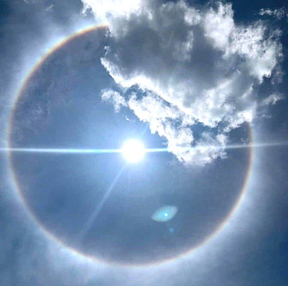 Hình ảnh mặt trời trưa nay tại Bình Dương Hình ảnh mặt trời trưa nay tại Bình Dương