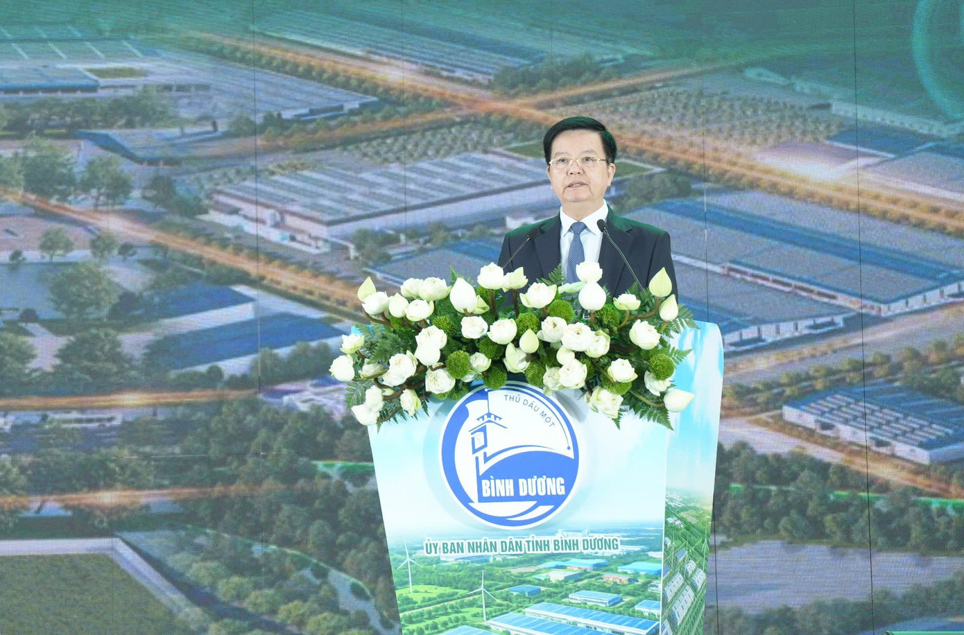 Phó Thủ tướng Mai Văn Chính phát biểu. Phó Thủ tướng Mai Văn Chính phát biểu.