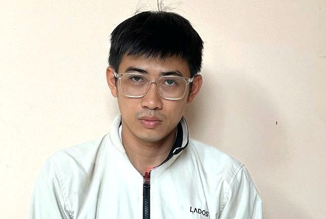 Phạm Thành Nhẫn tại cơ quan công an Phạm Thành Nhẫn tại cơ quan công an