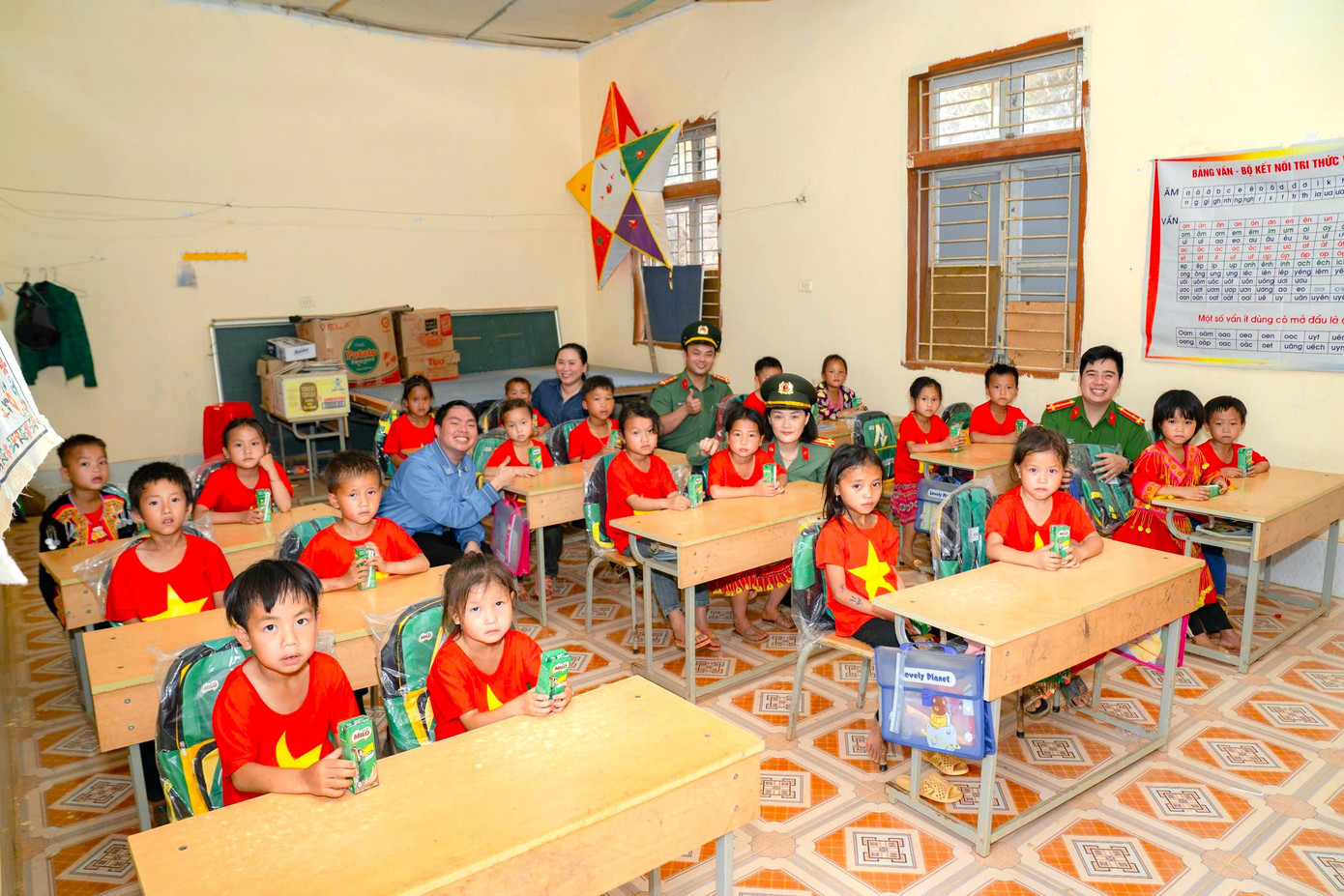 Khánh thành, đưa vào sử dụng phòng học tại Điểm trường Suối Ó Khánh thành, đưa vào sử dụng phòng học tại Điểm trường Suối Ó