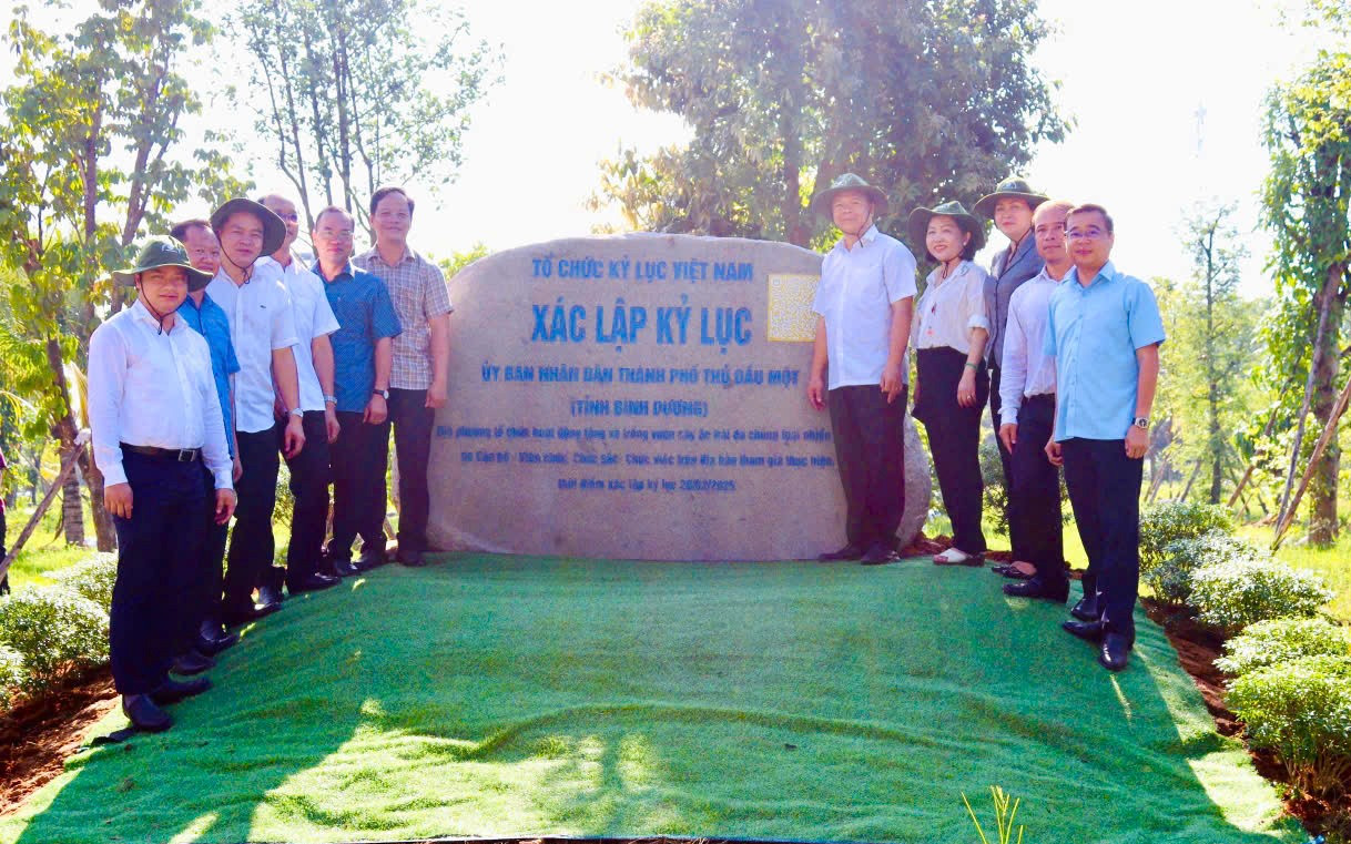 Vườn cây được xác lập Kỷ lục Việt Nam