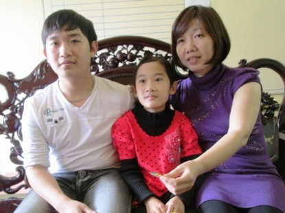 Gia đình cũng là yếu tố quan trọng để Huy Dũng có được thành công như ngày hôm nay. Gia đình cũng là yếu tố quan trọng để Huy Dũng có được thành công như ngày hôm nay