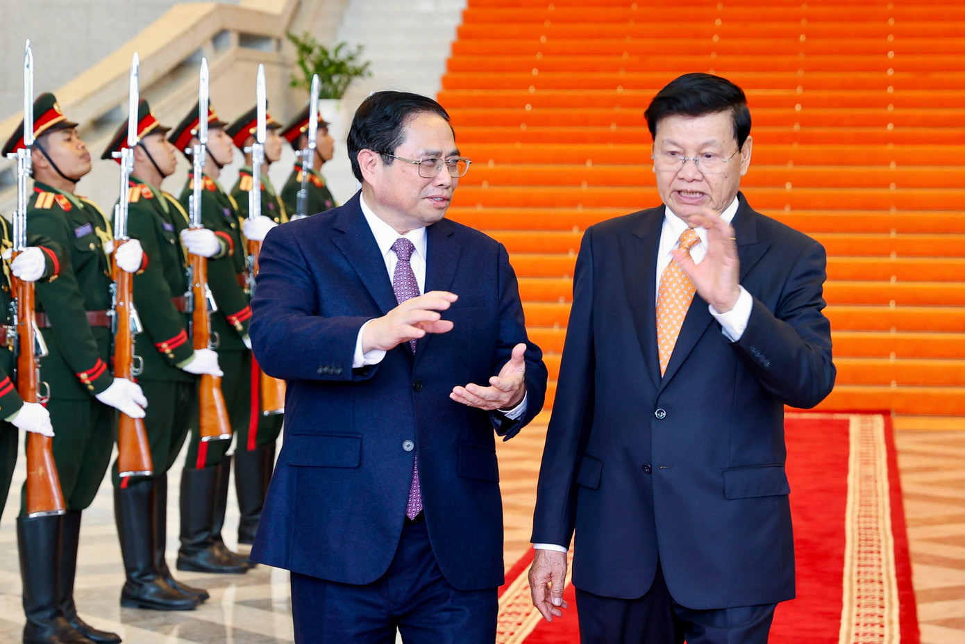 Thủ tướng Phạm Minh Chính và Tổng Bí thư, Chủ tịch nước Lào Thongloun Sisoulith. Thủ tướng Phạm Minh Chính và Tổng Bí thư, Chủ tịch nước Lào Thongloun Sisoulith.