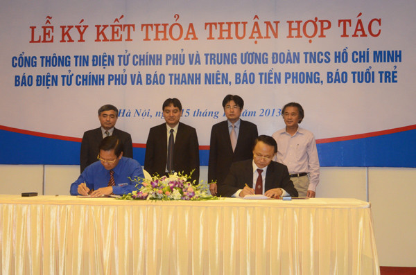 Lễ ký kết thỏa thuận hợp tác giữa Cổng Thông tin điện tử Chính phủ với Trung ương Đoàn, giai đoạn 2013 – 2017