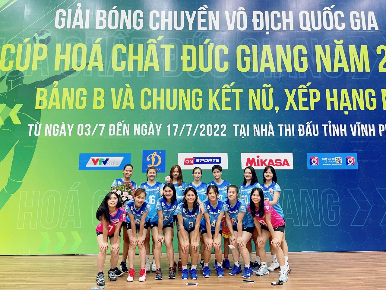 Đội tuyển bóng chuyền nữ VietinBank tại nhà thi đấu Vĩnh Phúc