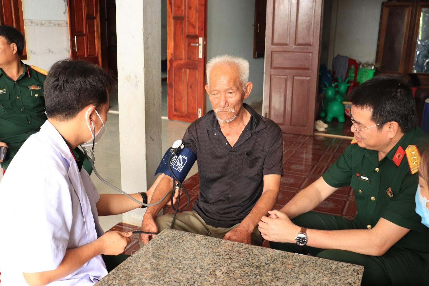 Ông Trương Thiện Lý - Thôn Hiệp Nhơn - xã Tân Thuận – Người có công với cách mạng và là cha của liệt sĩ.