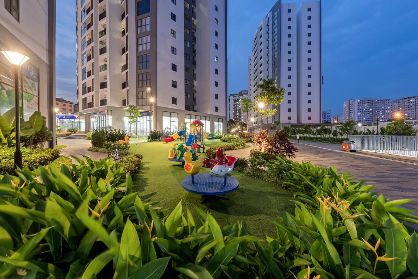 Tổ hợp chung cư Le Grand Jardin gây ấn tượng với không gian sống xanh, trở thành lựa chọn an cư lý tưởng nơi phía Đông Thủ đô