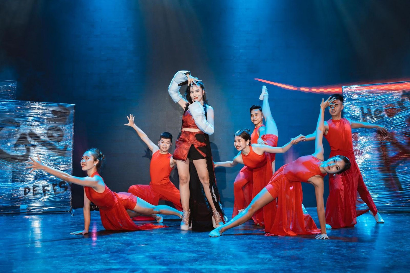 Các ca khúc được lựa chọn để thi trong đêm chung kết được đánh giá là có độ khó cao Các ca khúc được lựa chọn để thi trong đêm chung kết được đánh giá là có độ khó cao