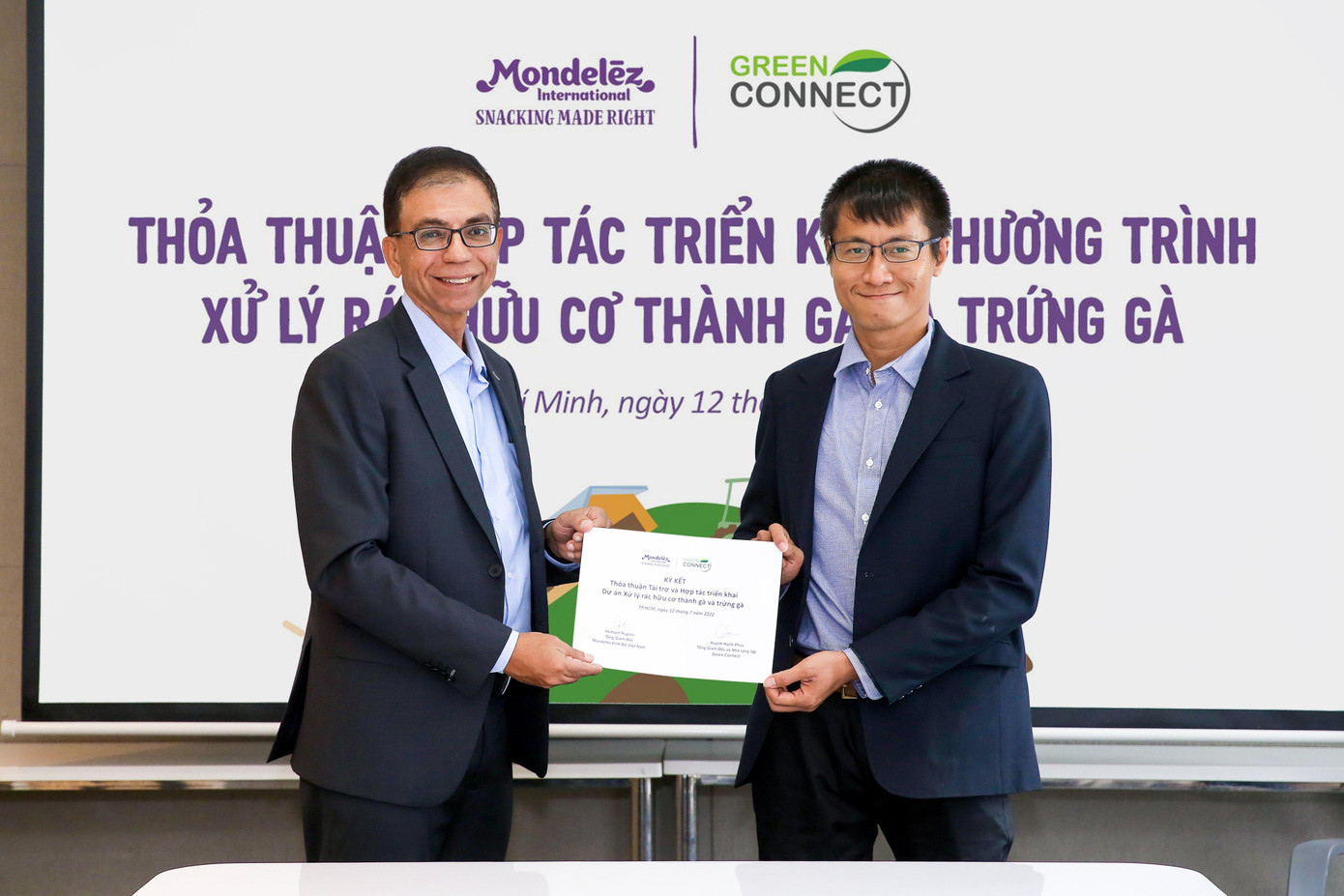 Công ty Mondelez Kinh Đô Việt Nam cùng với Công ty Cổ phần Green Connect ký kết thỏa thuận hợp tác triển khai chương trình “Xử lý rác hữu cơ thành gà và trứng gà”