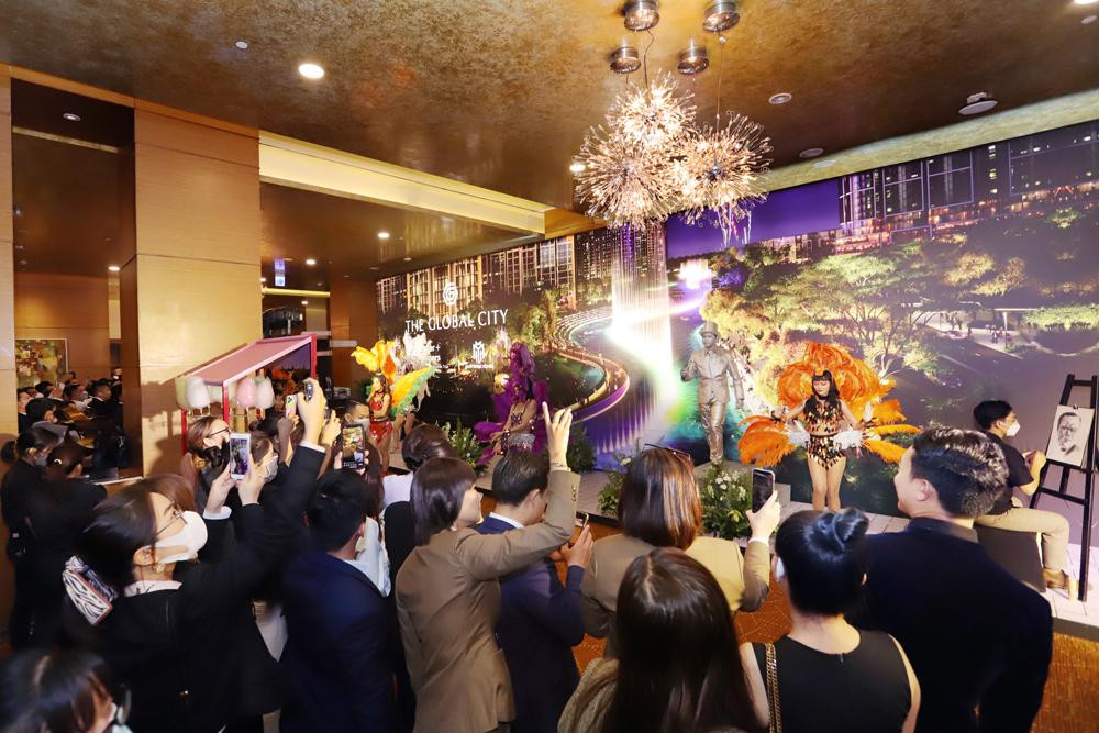 “Đến sự kiện trải nghiệm đặc biệt của The Global City là “đường một chiều” chỉ toàn điều thú vị" - Bạn Thu Hồng, một khách tham dự trong sự kiện chia sẻ.