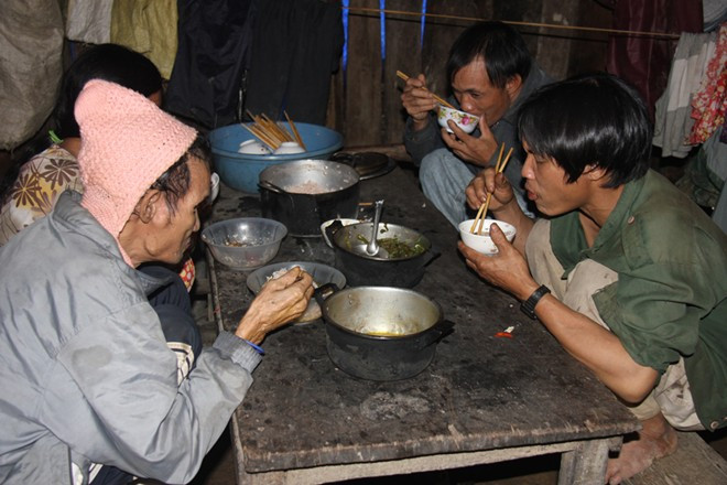 Bữa cơm gia đình 