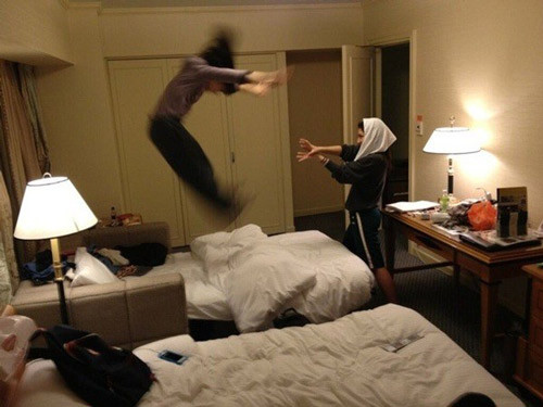 ... cũng có thể là 1 người