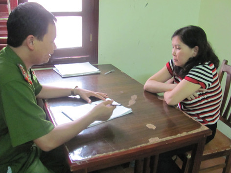 Bà Liên bị tạm giam, khởi tố về tội lừa đảo. ảnh: Duy Chiến. Bà Liên bị tạm giam, khởi tố về tội lừa đảo. ảnh: Duy Chiến