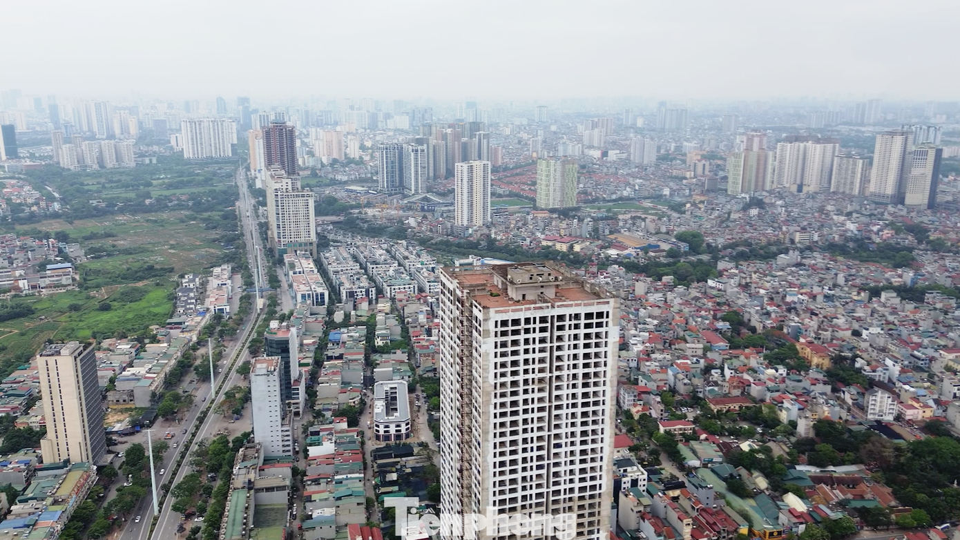 Chuyên gia cho rằng các nhà đầu tư và người dân cần bình tĩnh, phân tích từng nguyên nhân để tìm ra giải pháp giữa bối cảnh giá chung cư tăng như hiện tại. (Ảnh: Lập Đông) Chuyên gia cho rằng các nhà đầu tư và người dân cần bình tĩnh, phân tích từng nguyên nhân để tìm ra giải pháp giữa bối cảnh giá chung cư tăng như hiện tại. (Ảnh: Lập Đông)