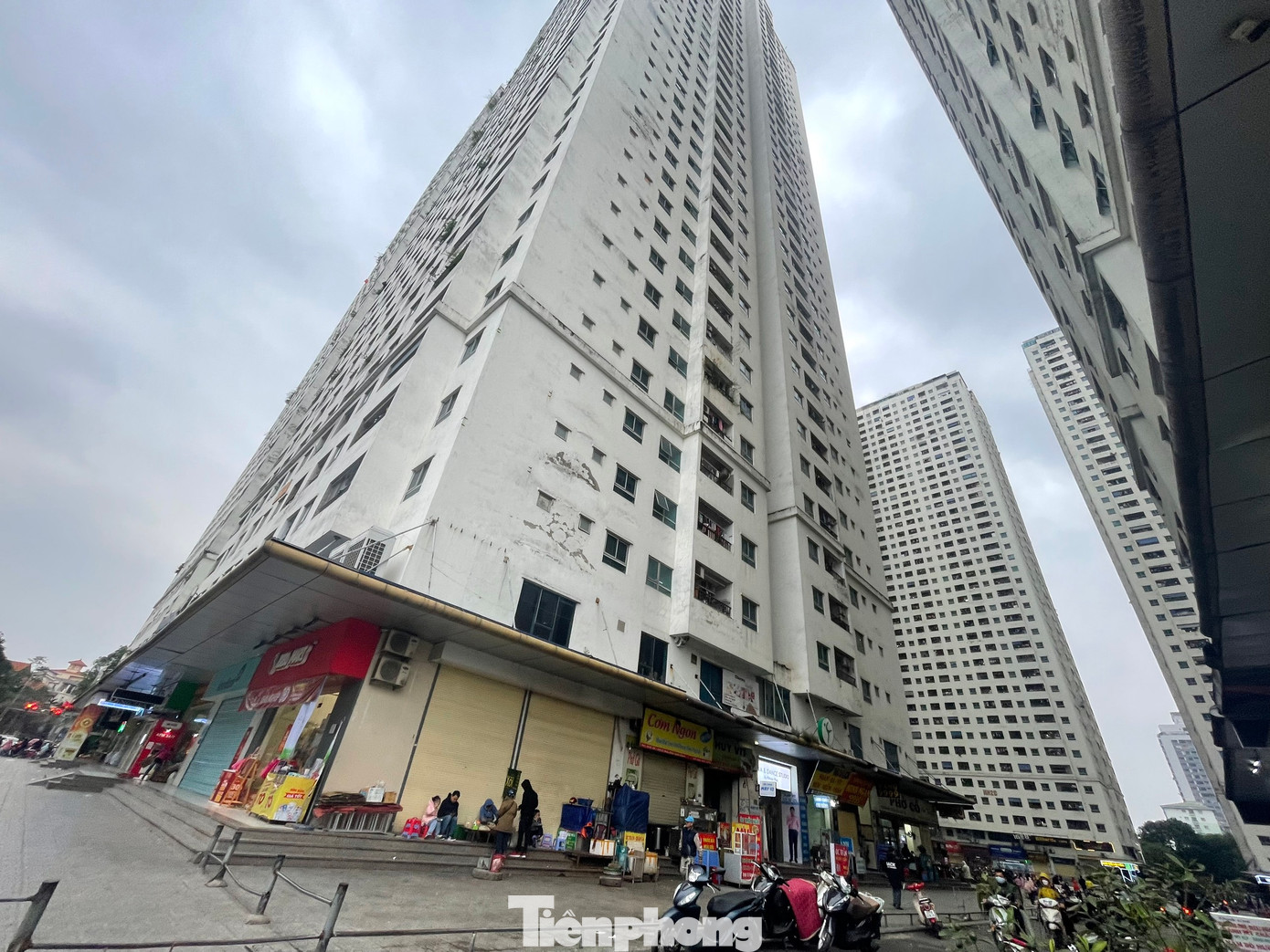 Mức lãi suất cho vay với nhóm ngân hàng thương mại cổ phần dao động trong khoảng 5 – 6,5%, tùy kỳ hạn.