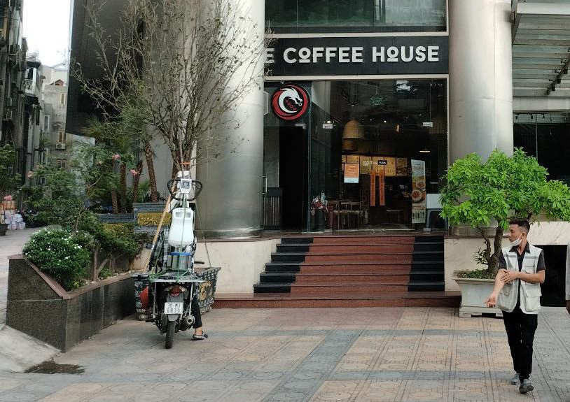 The Coffee House nơi nữ khách hàng gặp nạn vào ngày 20/4. Ảnh: Quang Phong