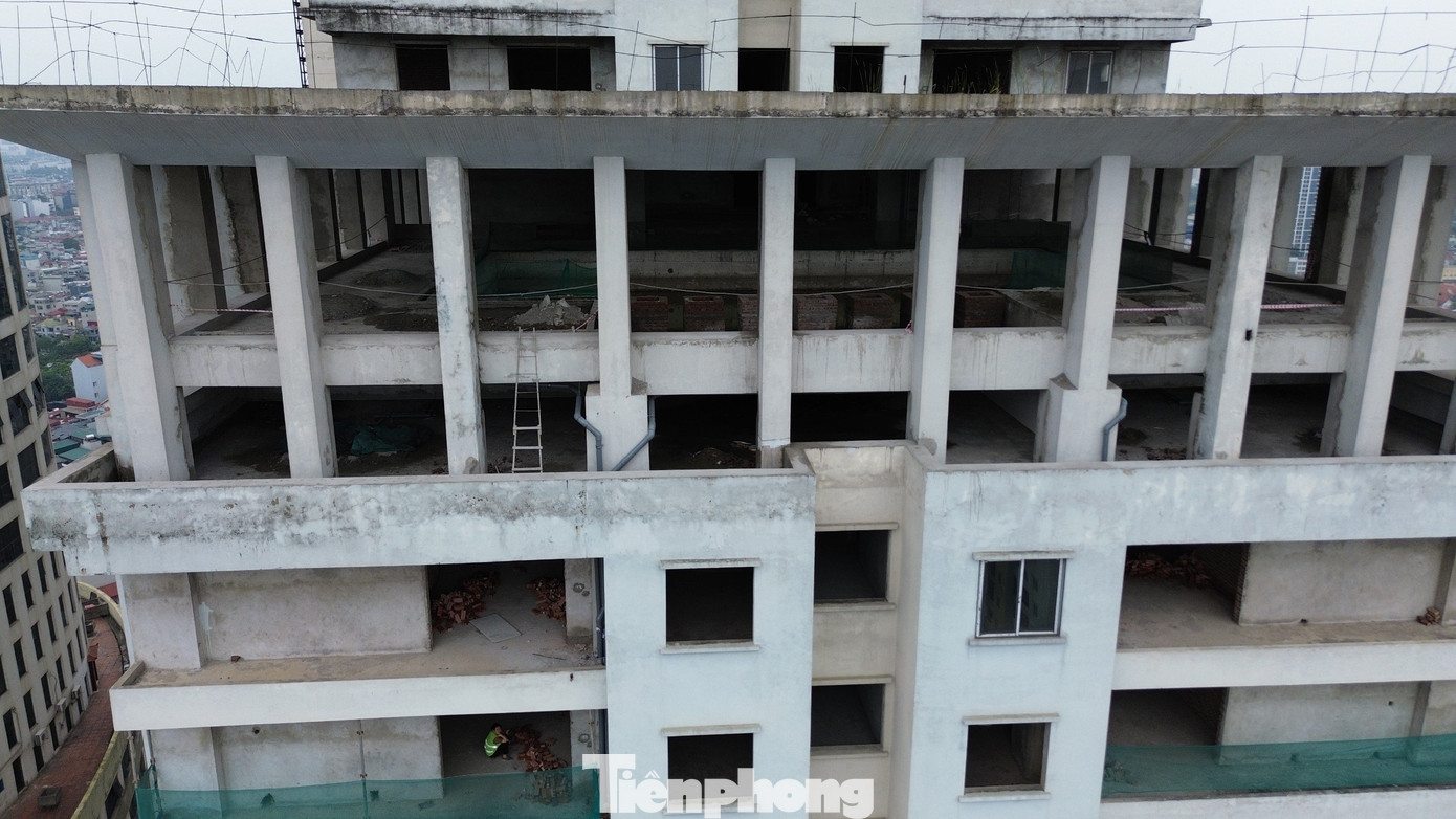 Gần đây, hoạt động thi công tại dự án đã được ghi nhận thường xuyên hơn. Dù chưa biết bao giờ mới có thể hoàn thiện, nhưng đây cũng là dấu hiệu đáng mừng với các khách hàng.