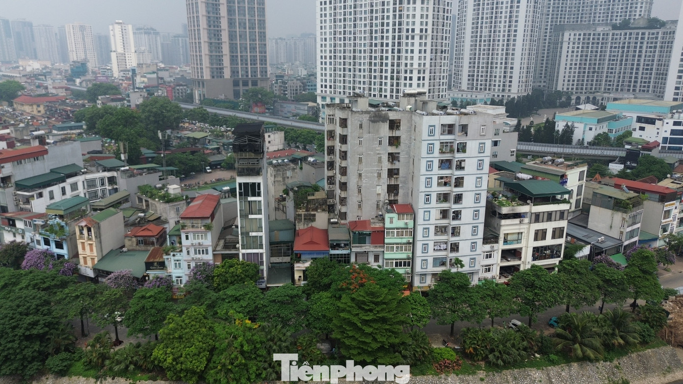 Theo các cơ quan chức năng, trong khu vực nội thành còn nhiều khu nhà trọ, chung cư mini không đủ điều kiện vẫn được chủ nhà ký hợp đồng cho thuê bất chấp các quy định về PCCC.