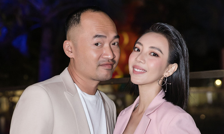 Vợ chồng Thu Trang - Tiến Luật bức xúc khi bị kéo vào ồn ào của Phương Lan - Phan Đạt. Vợ chồng Thu Trang - Tiến Luật bức xúc khi bị kéo vào ồn ào của Phương Lan - Phan Đạt.