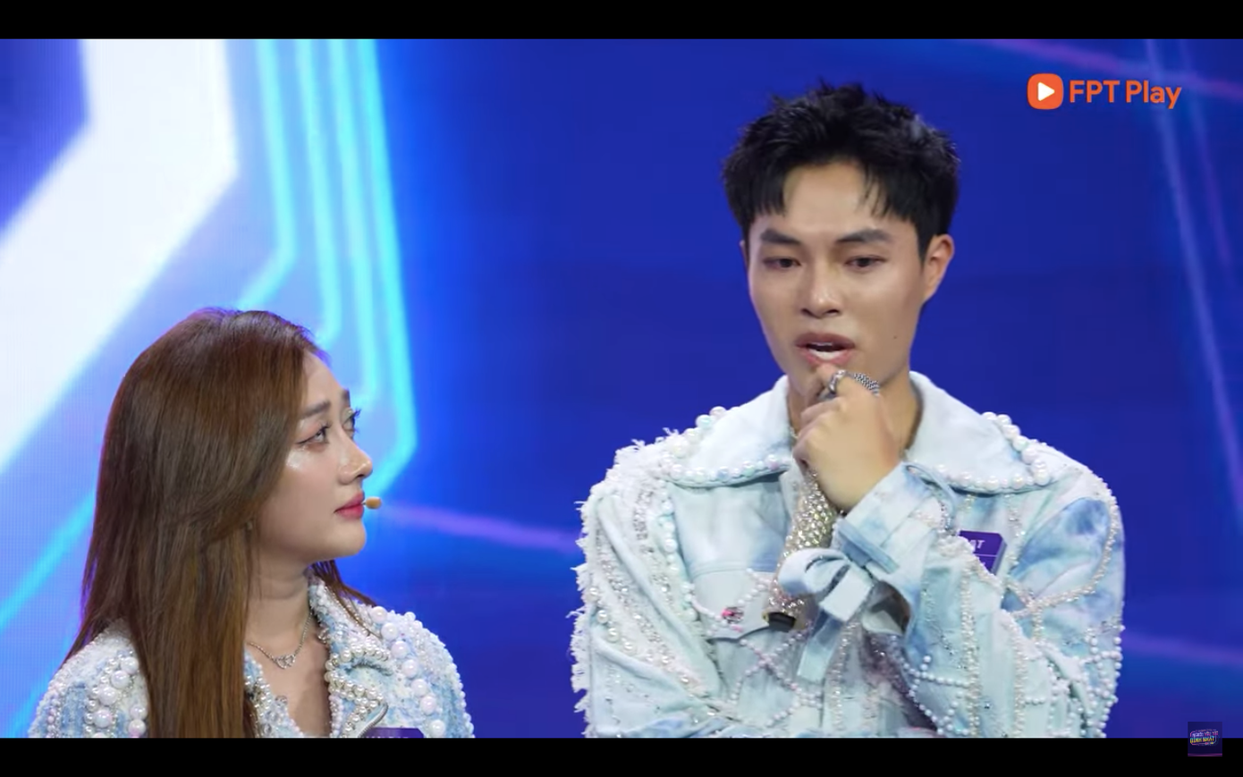 Phương Lan và Phan Đạt bật khóc khi chia sẻ về nhau trên sóng truyền hình.