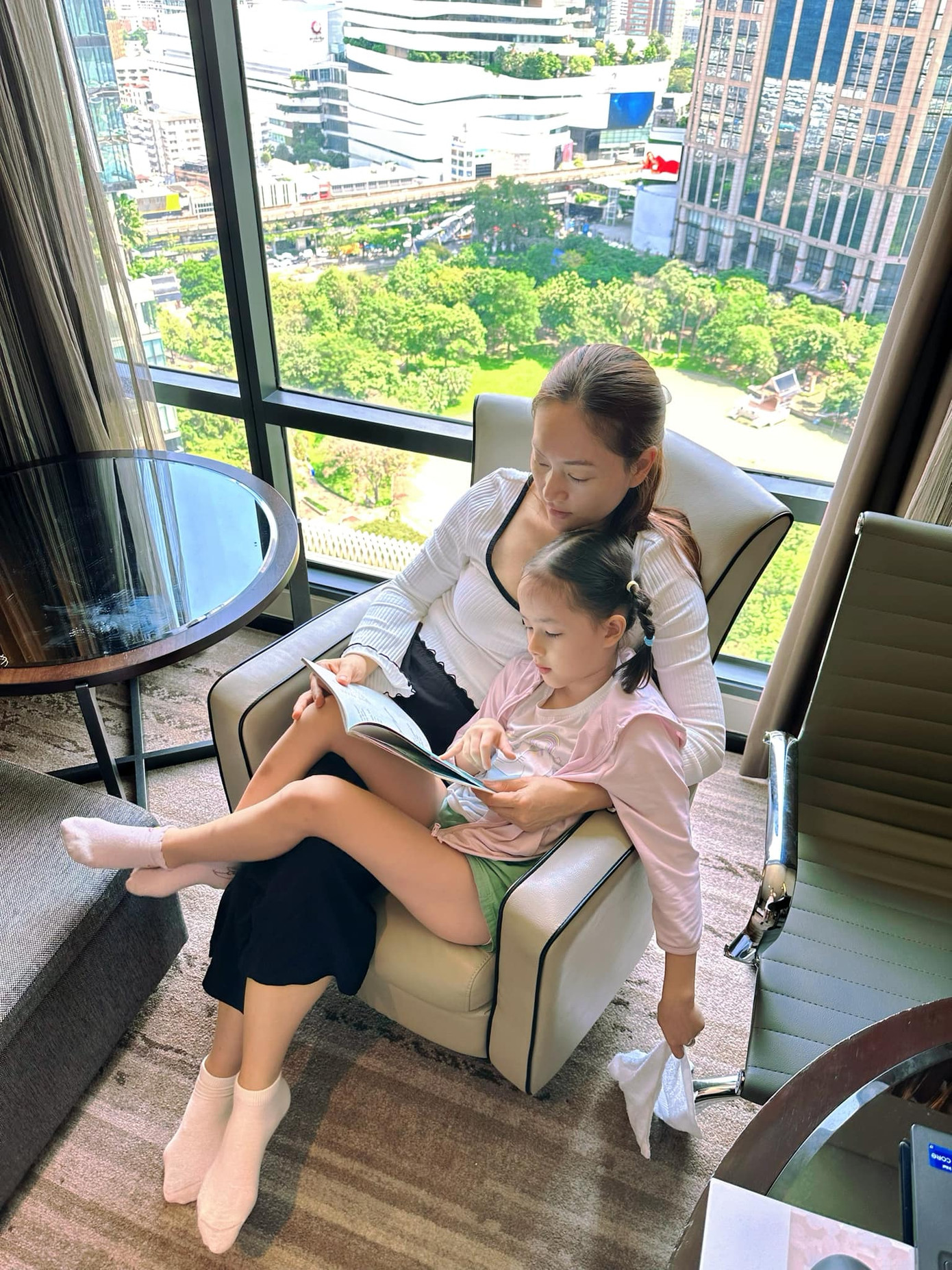 Những khoảnh khắc đời thường của Lan Phương. Những khoảnh khắc đời thường của Lan Phương.