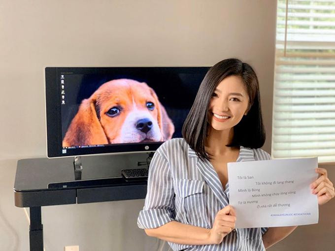 "Tôi là Hương ở nhà rất dễ thương" "Tôi là Hương ở nhà rất dễ thương"