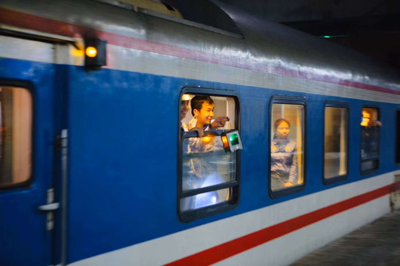 Cả nước chính thức bước sang năm mới Tân Sửu 2021 ảnh 36