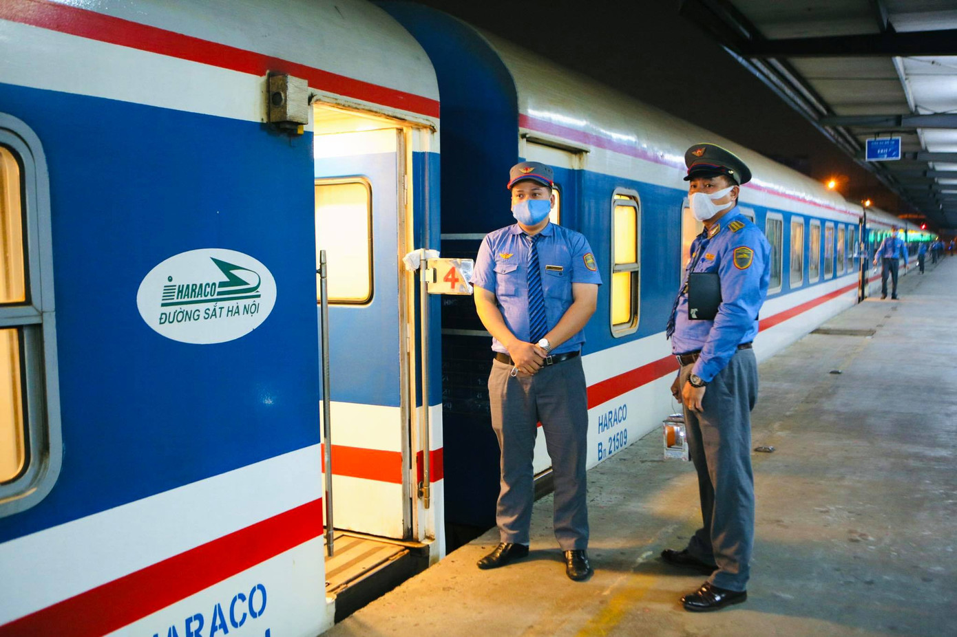 Cả nước chính thức bước sang năm mới Tân Sửu 2021 ảnh 34