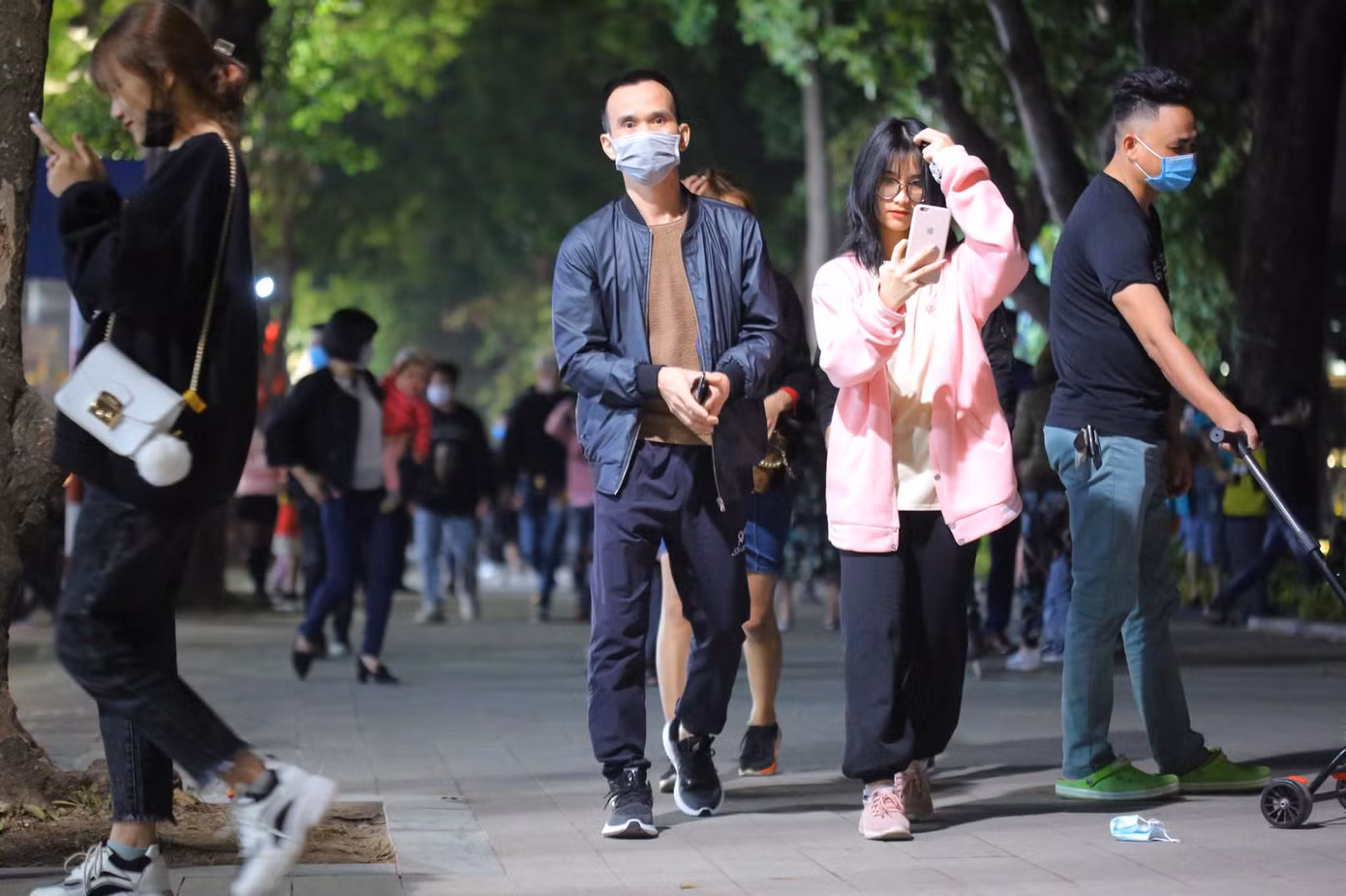 Cả nước chính thức bước sang năm mới Tân Sửu 2021 ảnh 23