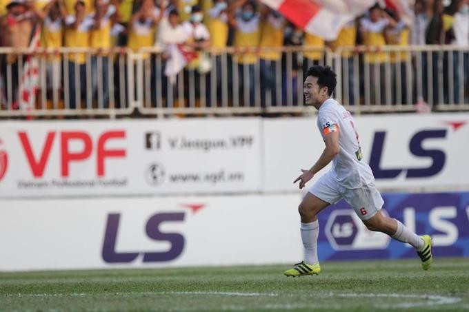 Lương Xuân Trường ăn mừng bàn thắng. Ảnh: Vnexpress Lương Xuân Trường ăn mừng bàn thắng. Ảnh: Vnexpress