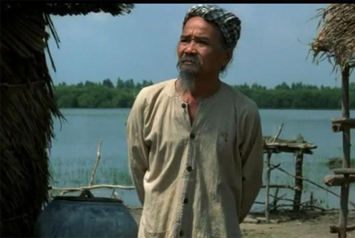 Hữu Thành trong vai Định (Phim Mùa len trâu) Hữu Thành trong vai Định (Phim Mùa len trâu)