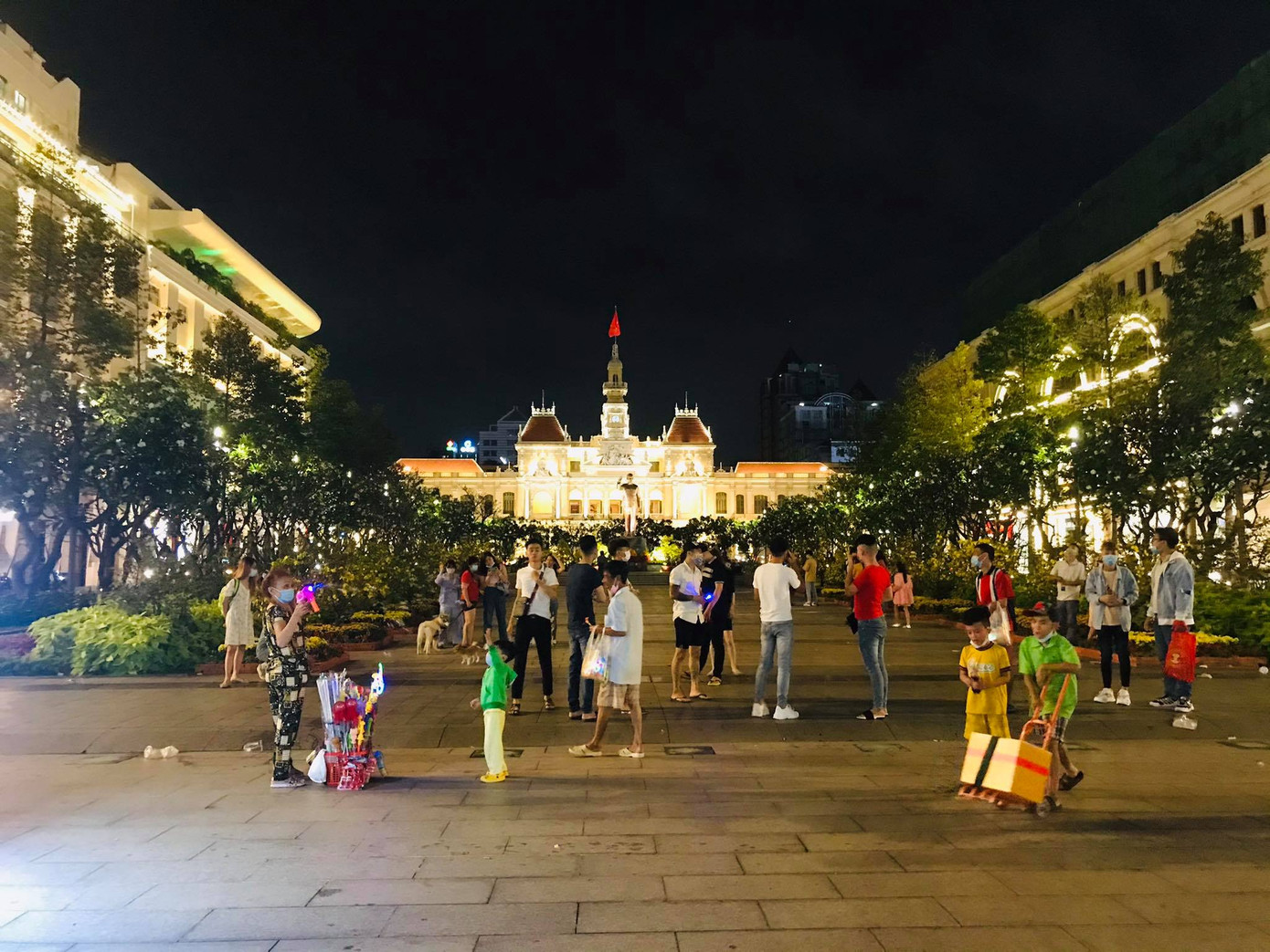 Cả nước chính thức bước sang năm mới Tân Sửu 2021 ảnh 49