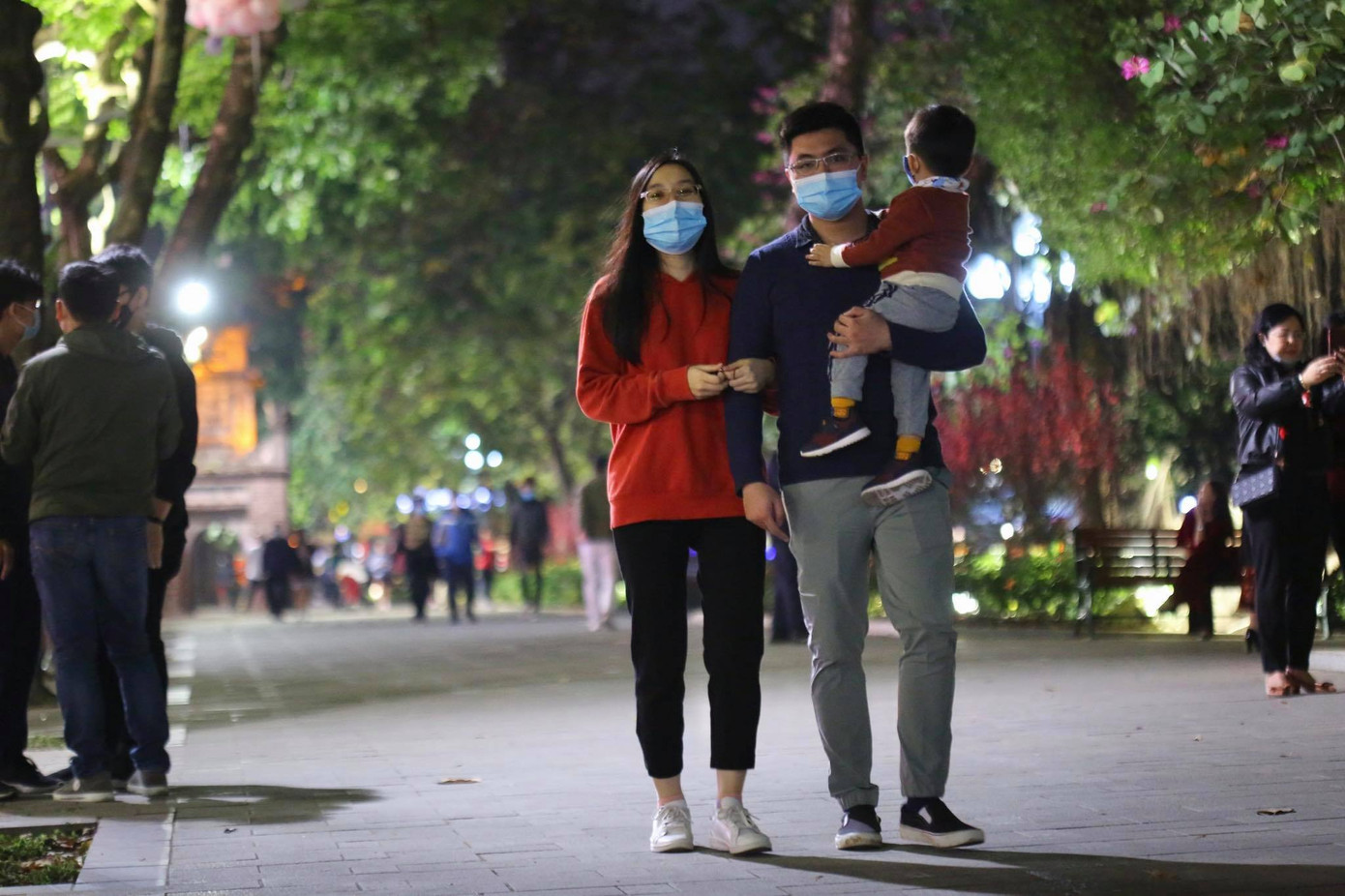 Cả nước chính thức bước sang năm mới Tân Sửu 2021 ảnh 98