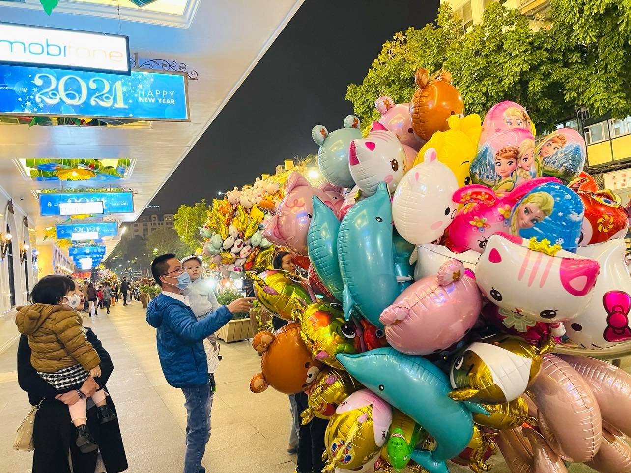 Cả nước chính thức bước sang năm mới Tân Sửu 2021 ảnh 63