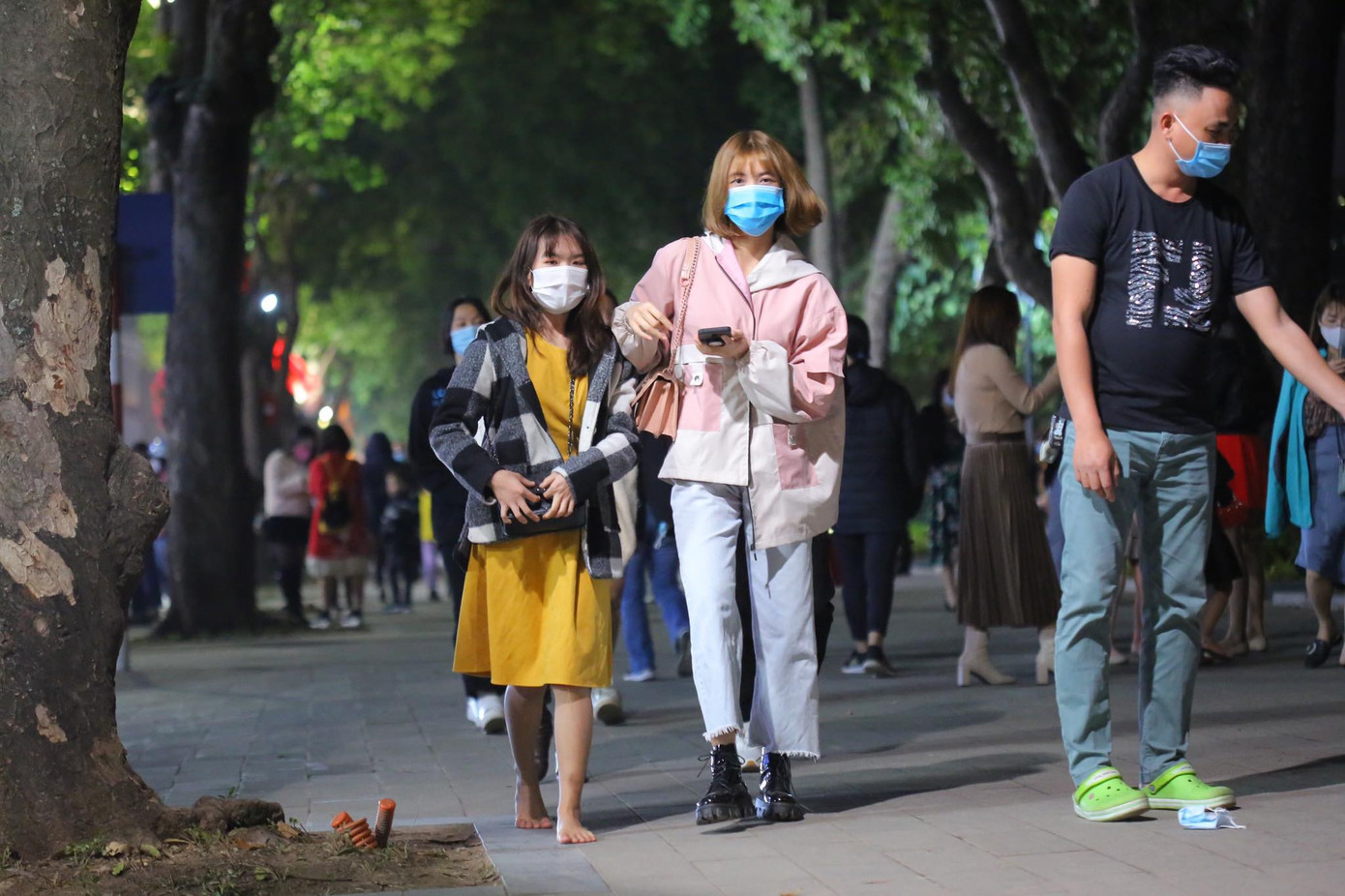 Cả nước chính thức bước sang năm mới Tân Sửu 2021 ảnh 22