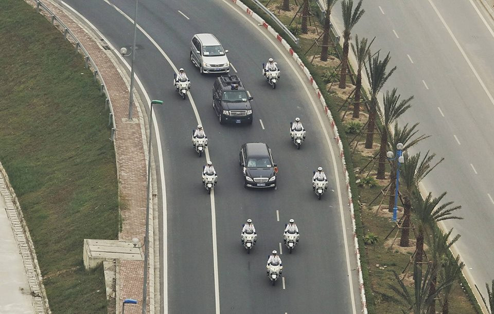 Nhà vua và Hoàng hậu Nhật Bản đã tới Hà Nội ảnh 14