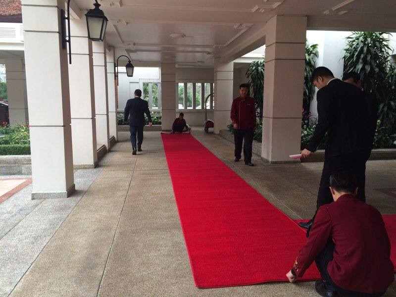 Nhà vua và Hoàng hậu Nhật Bản đã tới Hà Nội ảnh 28