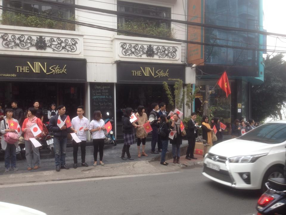 Nhà vua và Hoàng hậu Nhật Bản đã tới Hà Nội ảnh 22