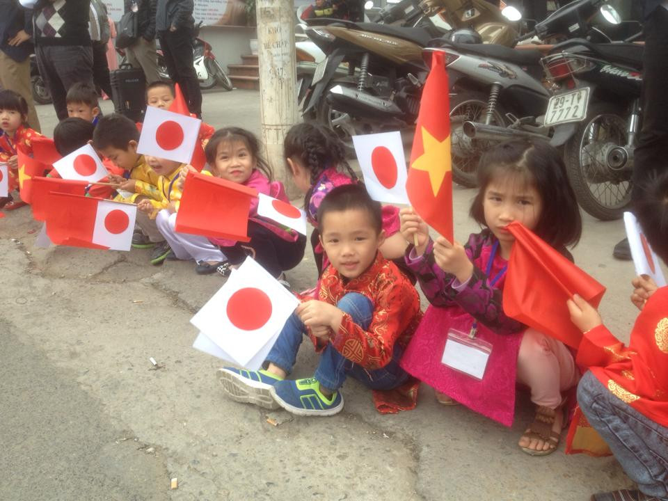 Nhà vua và Hoàng hậu Nhật Bản đã tới Hà Nội ảnh 21