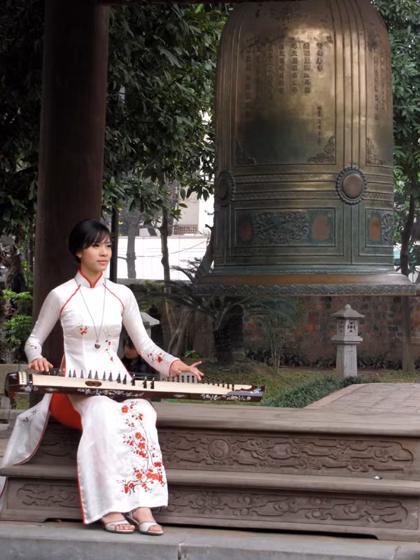 Chu Hà Thanh - Đại sứ khối Anh