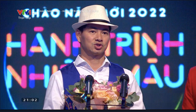 NSƯT Xuân Bắc tại lễ trao giải VTV Awards.