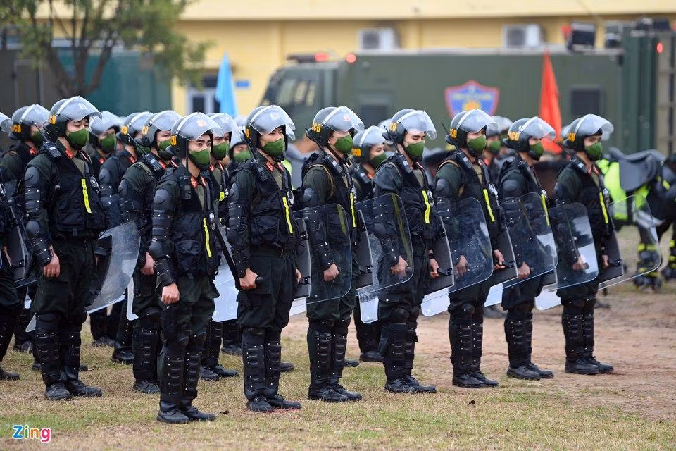 Trong dịp Tết Nhâm Dần 2022, ngoài lực lượng CSCĐ thuộc Bộ Tư lệnh CSCĐ đang đóng quân tại Hà Nội, 70% cán bộ chiến sĩ tại các địa phương sẵn sàng chiến đấu. Trong dịp Tết Nhâm Dần 2022, ngoài lực lượng CSCĐ thuộc Bộ Tư lệnh CSCĐ đang đóng quân tại Hà Nội, 70% cán bộ chiến sĩ tại các địa phương sẵn sàng chiến đấu.