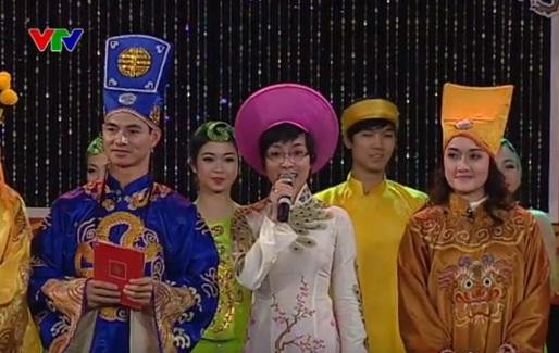 Một số hình ảnh của MC Thảo Vân trong chương trình Táo quân. Một số hình ảnh của MC Thảo Vân trong chương trình Táo quân.