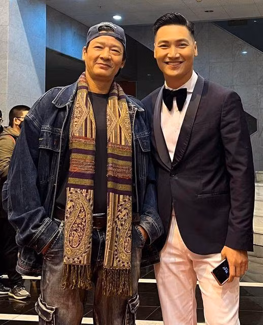 NSƯT Võ Hoài Nam và diễn viên Mạnh Trường. NSƯT Võ Hoài Nam và diễn viên Mạnh Trường.