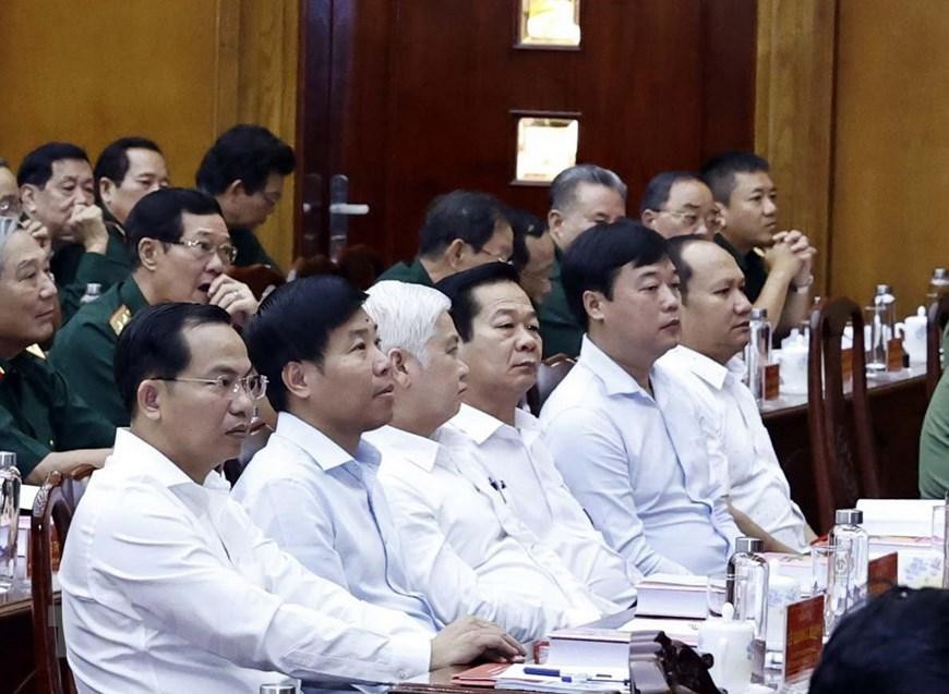 Đại tướng Phan Văn Giang, Phó Bí thư Quân ủy Trung ương, Bộ trưởng Bộ Quốc phòng, Phó Trưởng ban Thường trực Ban Chỉ đạo phát biểu. (Ảnh: Thống Nhất/TTXVN)