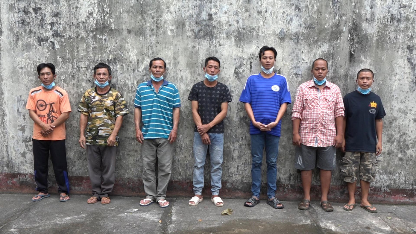 7 bị can bị bắt tạm giam trong 4 vụ án phá rừng bao chiếm đất ở Phú Quốc.